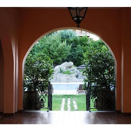 Corfu Club Standard 1 Aparthotel *